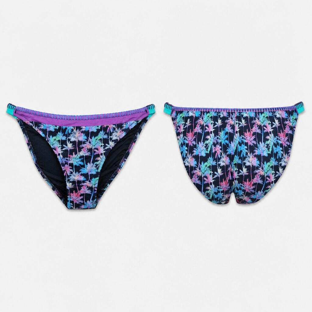 (42) Cueca de Bikini Trendyol com Padrão de Palmeiras - Multicolor