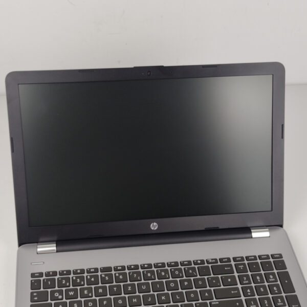 Portátil HP 255 G6 15.6" | 1TB | 4GB RAM | Windows 10