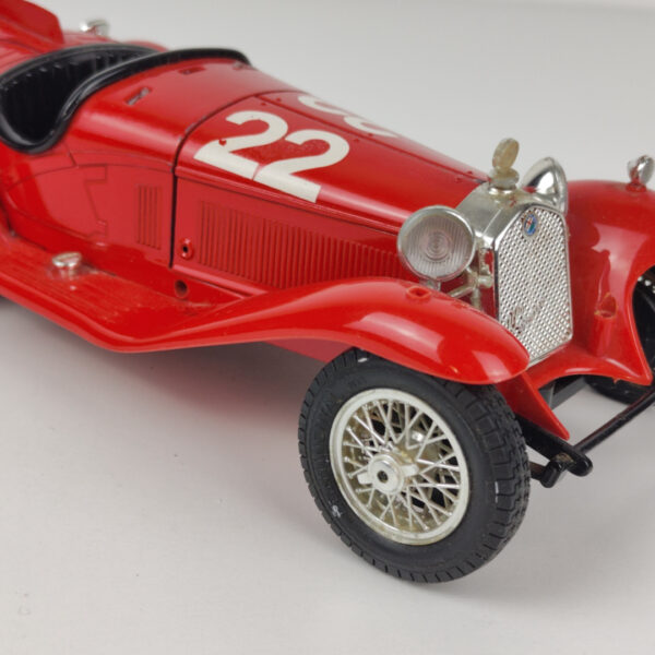 Carro Em Miniatura Alfa Romeo 2300 Spider 1932 1:18 Bburago