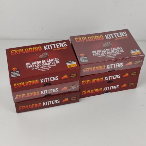 (x15) Lote de Jogos de Cartas Exploding Kittens / Zombie Kittens em Espanhol